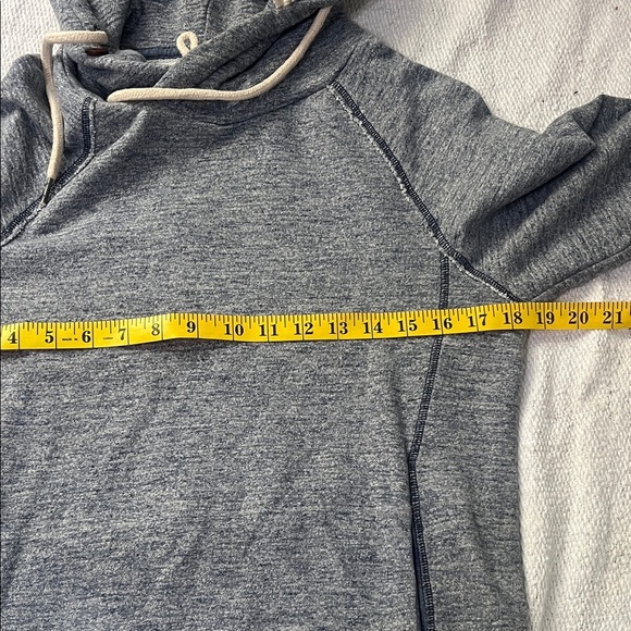 Express Heather Gray Women's Hoodie - Picture 4 of 4